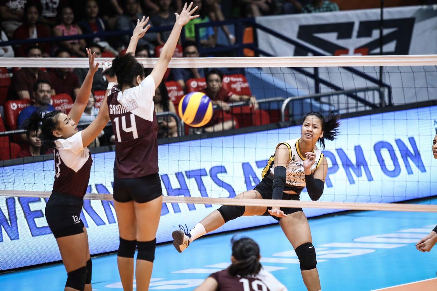 UST spoils UP bid to stay on top