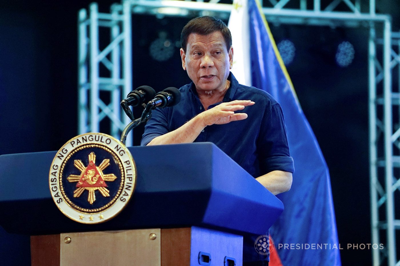 Duterte tells transport group Piston, be ready for rubber bullets