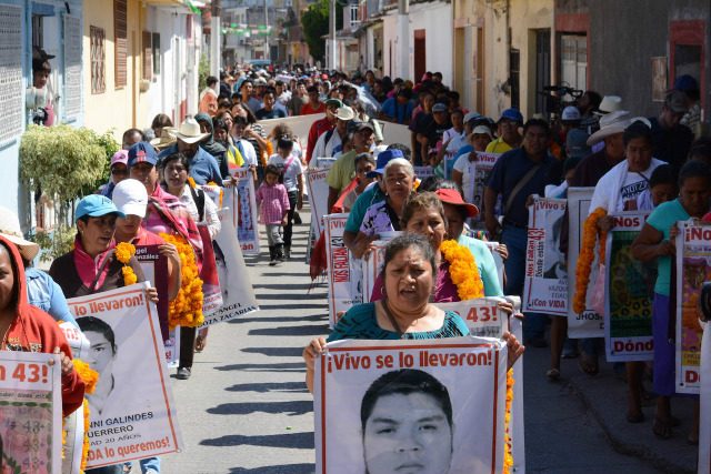Mexico to analyze bones in search of 43 missing students