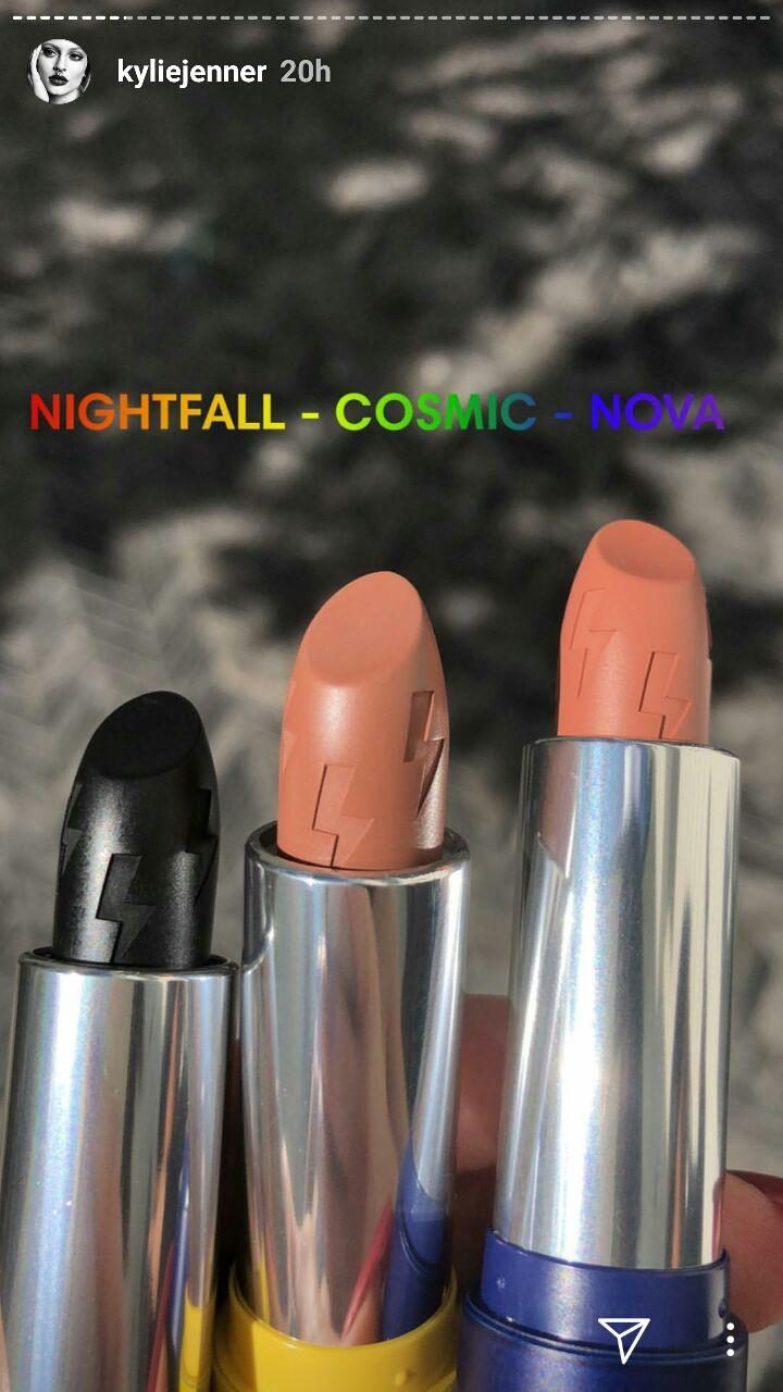 LIPPIE. Of course, the new collection includes lipsticks. The 3 new shades come in a matte formulation. Screenshot from Instagram.com/kyliejenner 