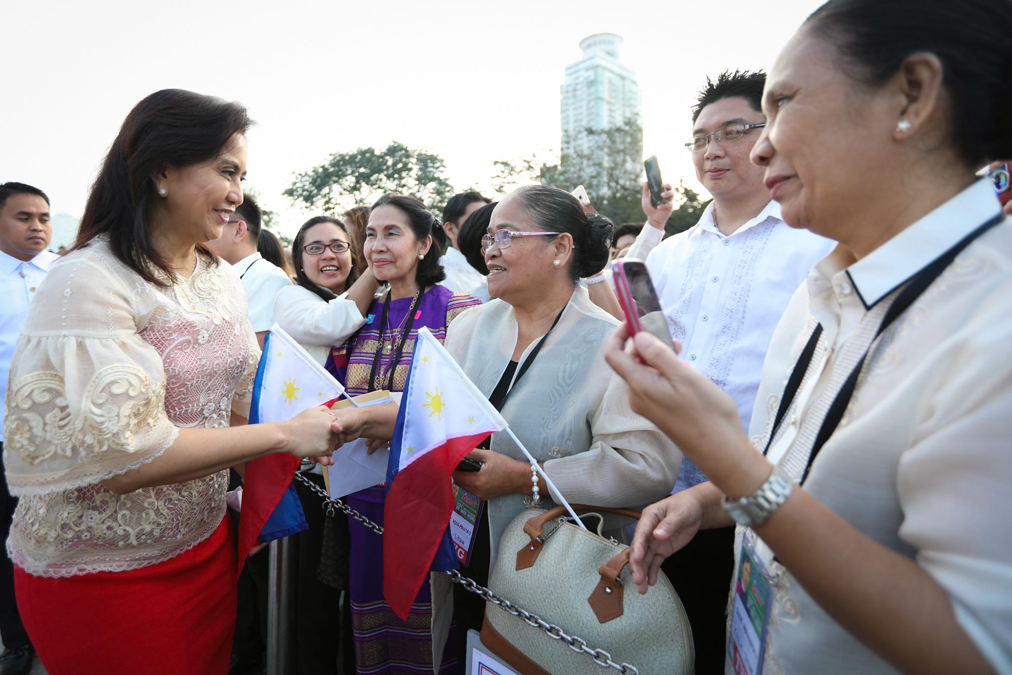 Robredo’s trust rating soars to ‘very good’ +52 – SWS