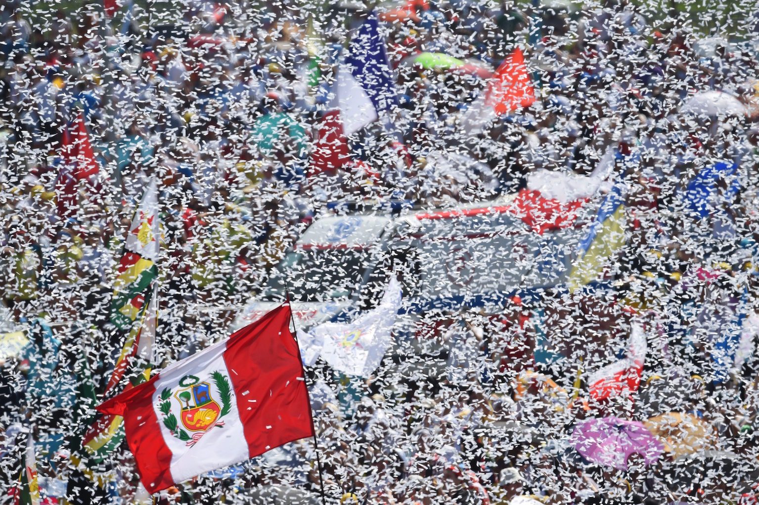 NEXT HOST. Confetti falls over pilgrims on July 31, 2016 after Pope Francis (not seen) announced Panama will host World Youth Day 2019. Photo by Jacek Turczyk/EPA 