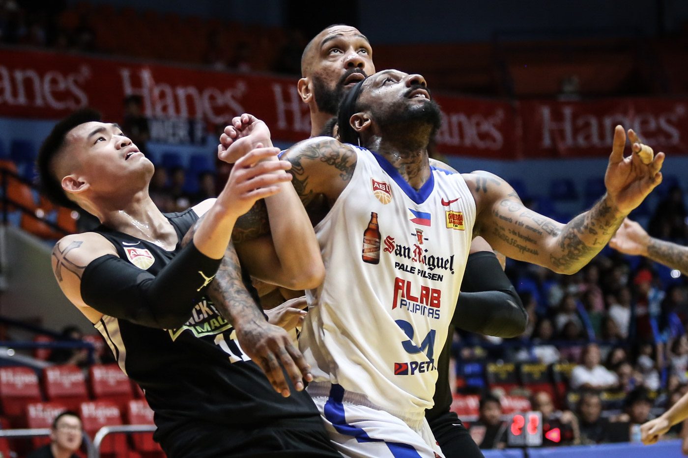 Alab running out of bodies as Balkman, Domingo go down