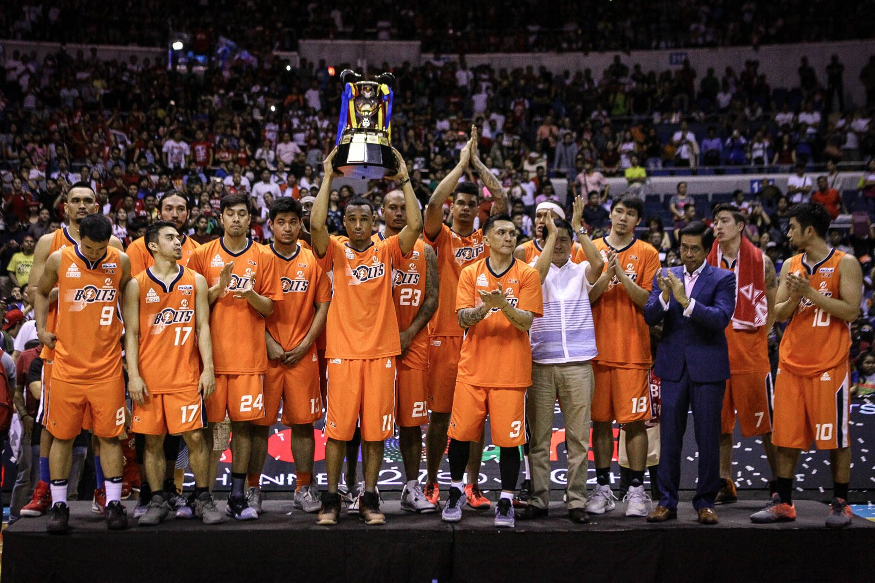 RUNNER-UP. The Meralco Bolts accept the first runner-up trophy. Photo by Josh Albelda/Rappler 