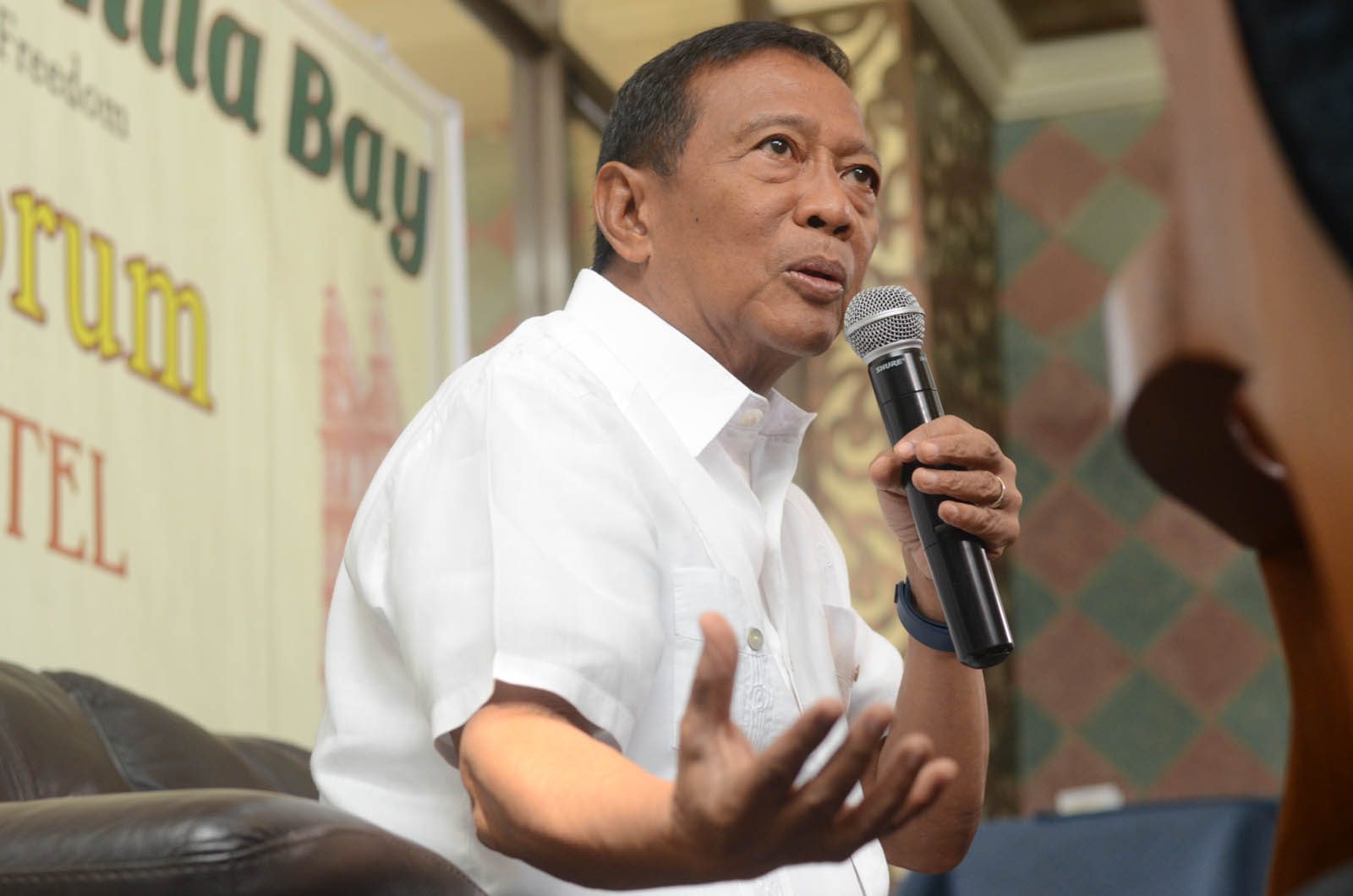 Binay to Poe: We are not desperate