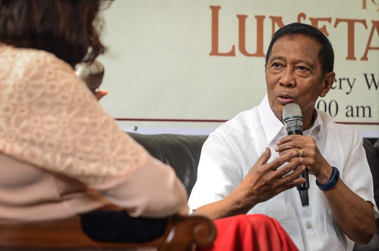 ANTI-CORRUPTION DRIVE. Vice President Jejomar Binay tells reporters that if elected, he will continue the Aquino administration's anti-corruption campaign, on June 10, 2015. 