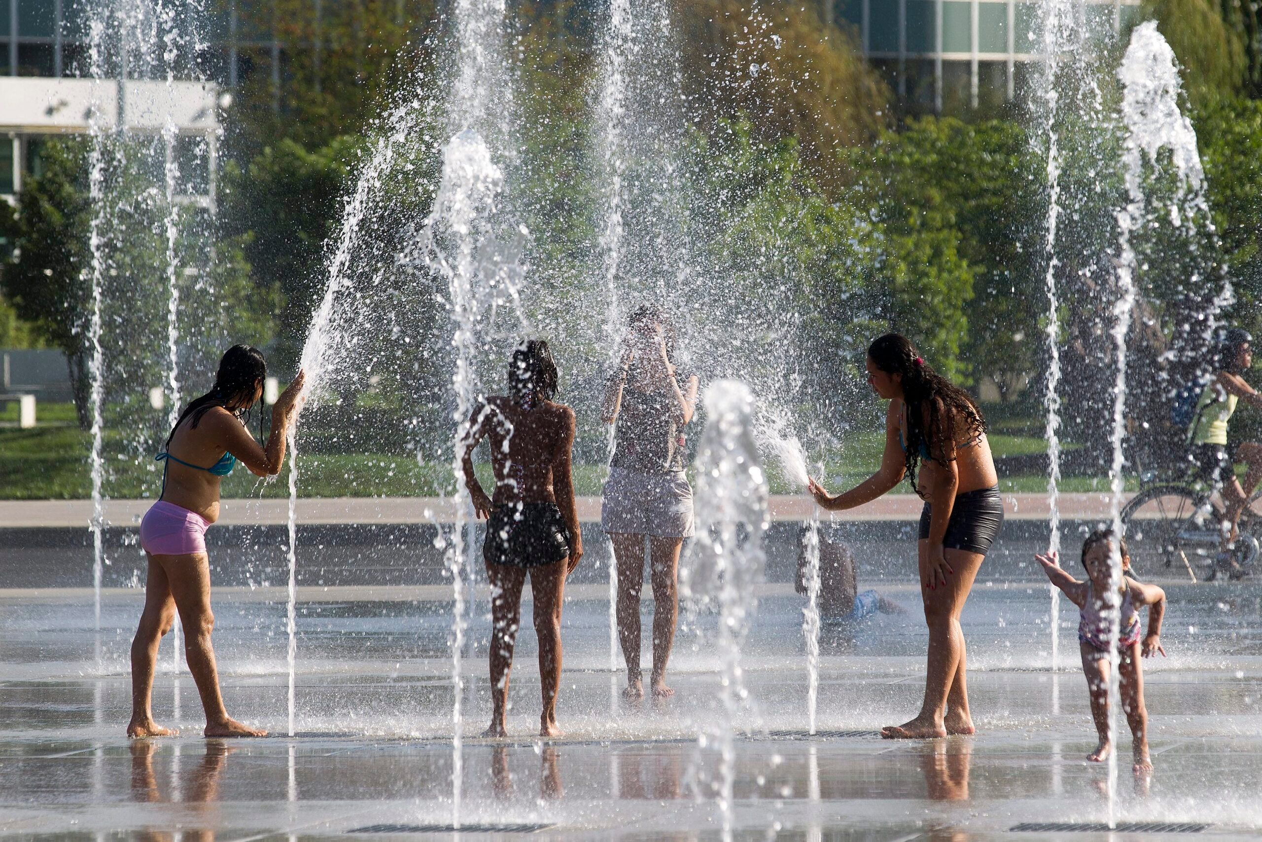 Countries must deal with health risks of heatwaves – UN