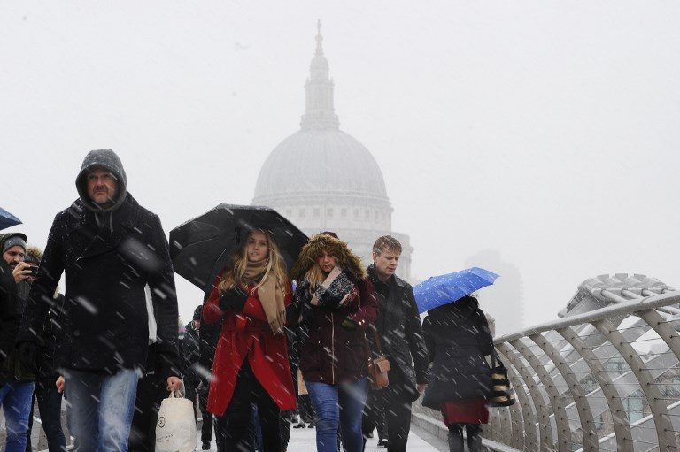 Heavy snow causes travel mayhem in northern Europe