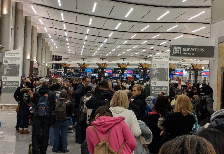 Atlanta airport says power back after major flight delays