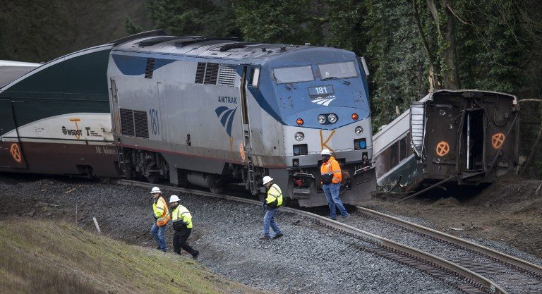 Derailed U.S. train was going 80 mph in 30 mph zone – transport authority