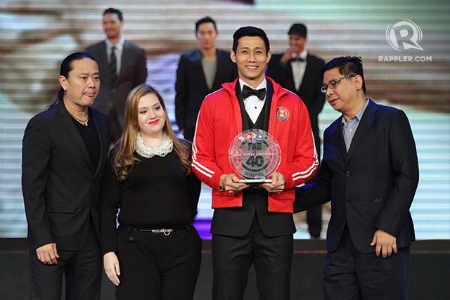 Raise the roof! Danny Ildefonso officially part of the PBA's 40 Greatest Players. Photo by Josh Albelda/Rappler. 