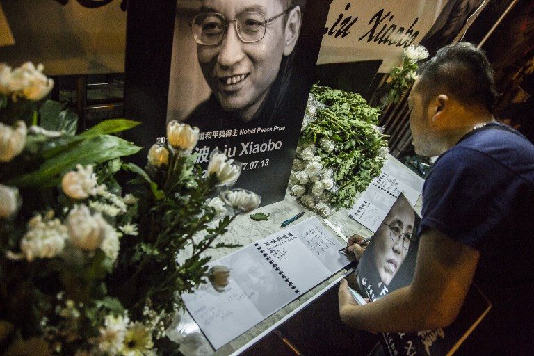 World reacts with praise, sadness to Liu death