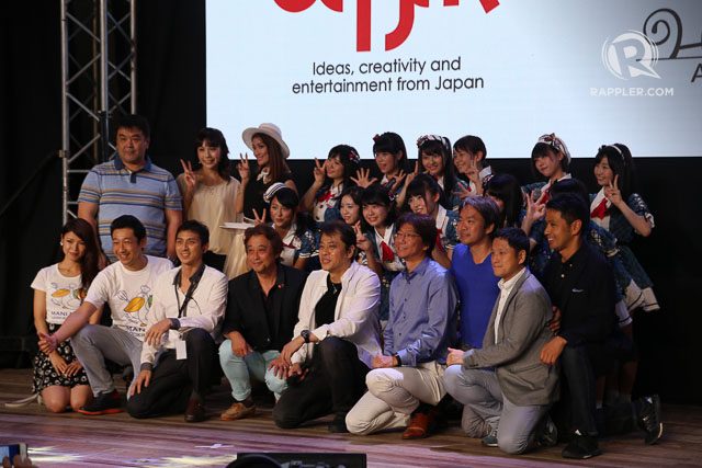 VIPS. AKB48 together with the CEO of Hallohallo Inc., Mr. Yasunari Okada and the rest of the Hallohallo Alliance VIPs 