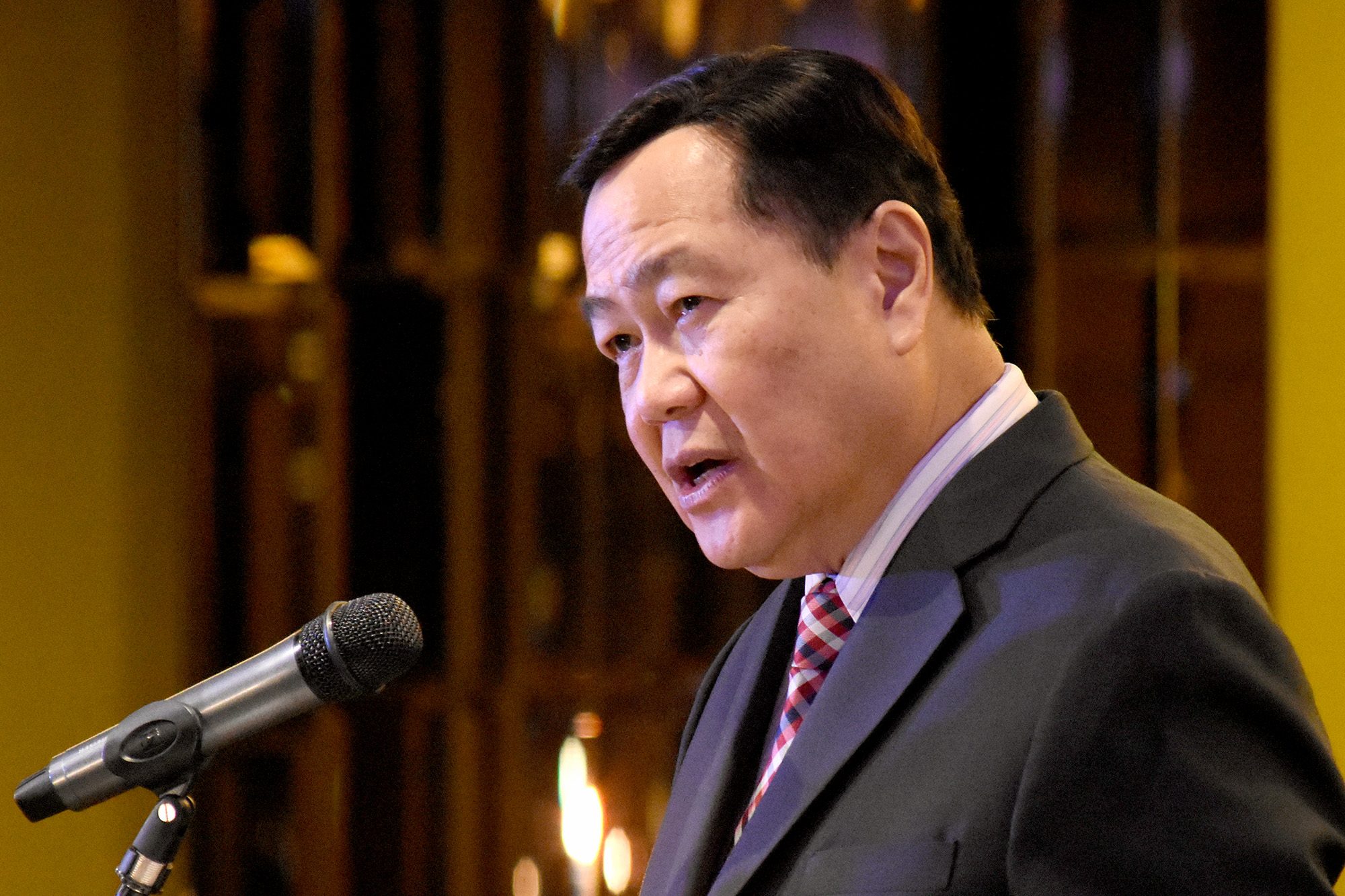 WEST PHILIPPINE SEA. Acting Chief Justice Antonio Carpio speaks at the 'Kasarinlan' foreign policy forum on July 9, 2018, in Intramuros, Manila. Photo by Angie de Silva/Rappler 