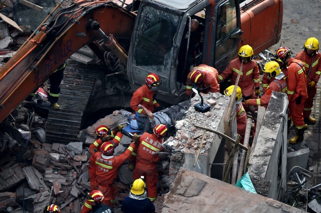5 killed in Shanghai building collapse