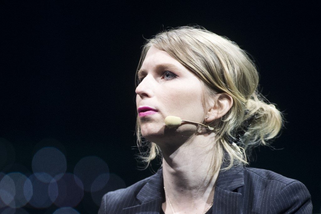 Judge orders U.S. activist Chelsea Manning freed from jail
