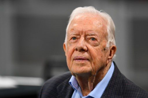 Former U.S. president Jimmy Carter undergoes surgery after fall