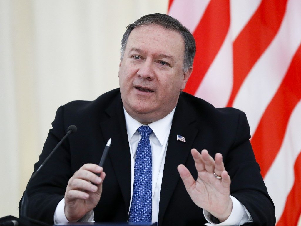 Pompeo urges U.S. governors to resist China pressure on Taiwan
