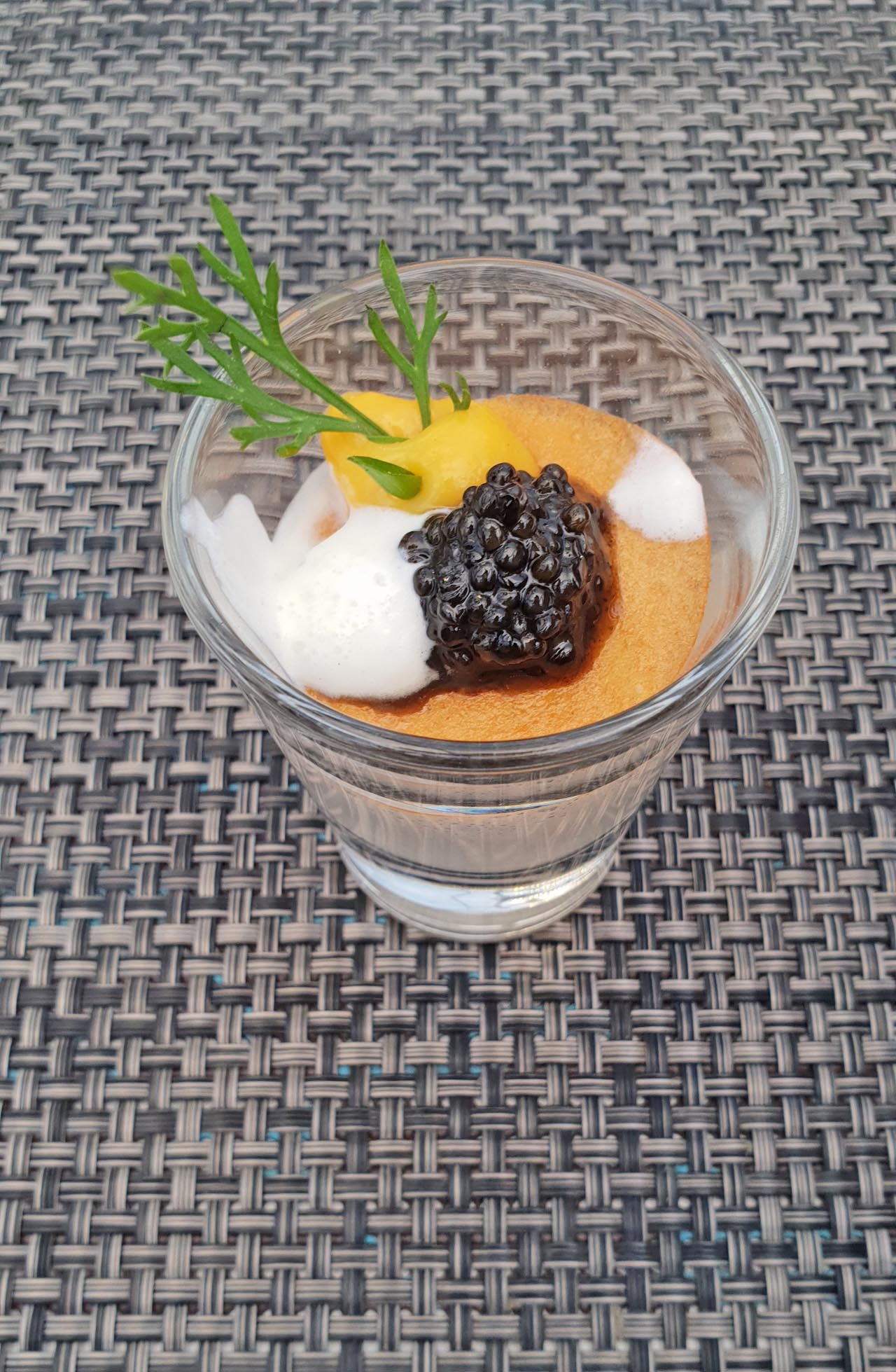 Espuma with dauricus caviar and creamy egg.  