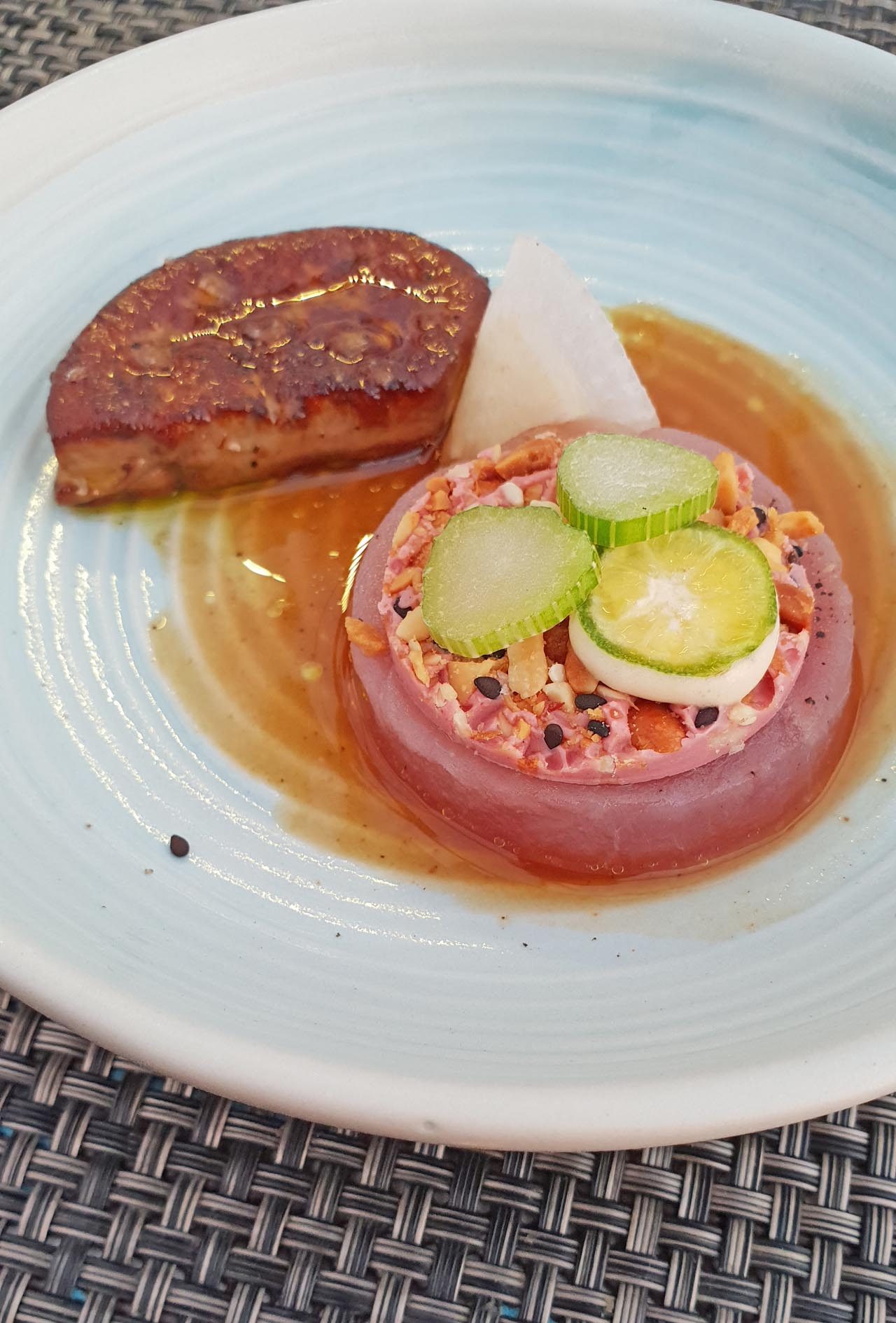 Red tuna and baked goose liver. 