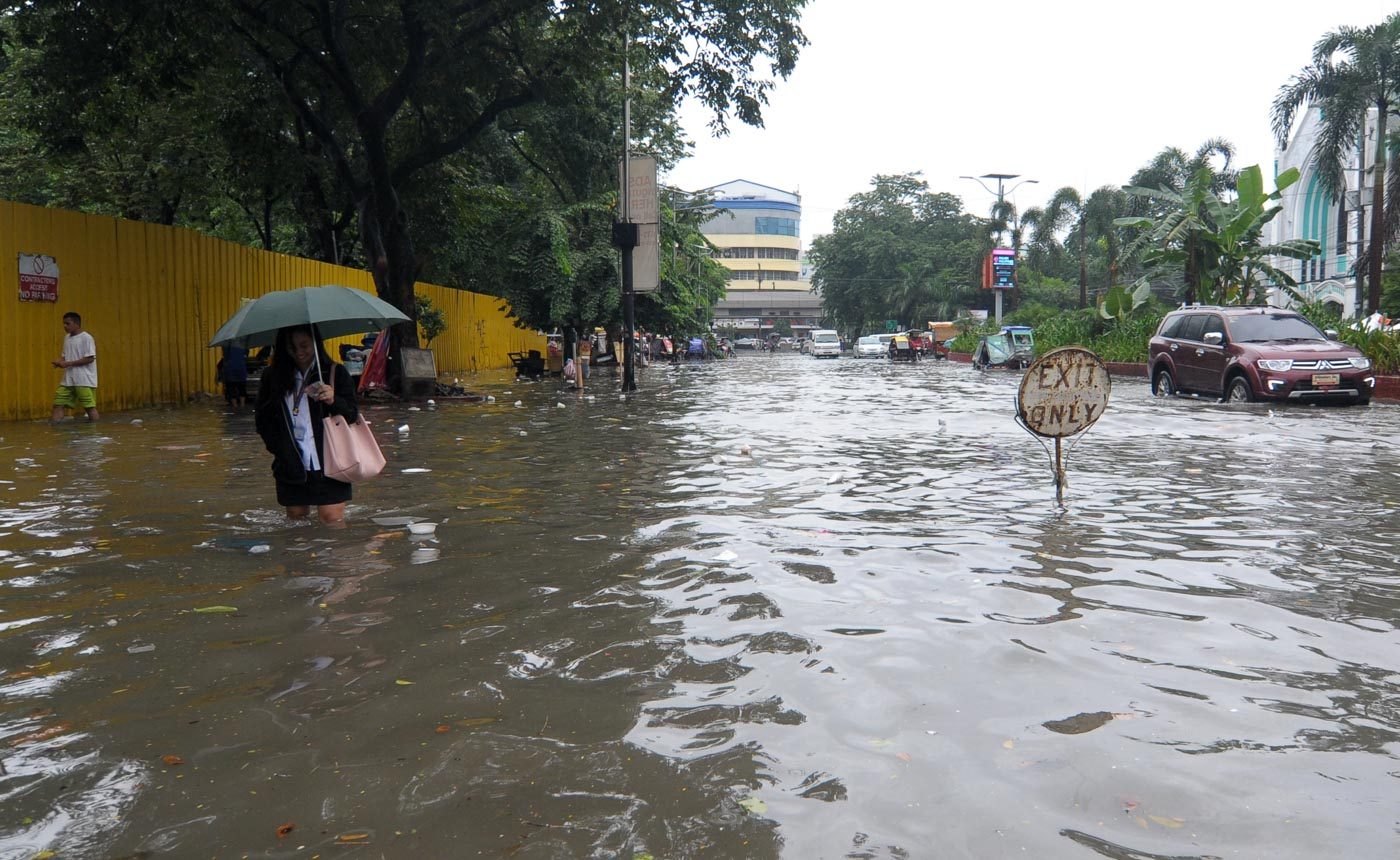 FLOODED. Maring, which hit land as a tropical depression then later became a tropical storm, triggers floods in Manila on September 12, 2017. File photo by Ben Nabong/Rappler 