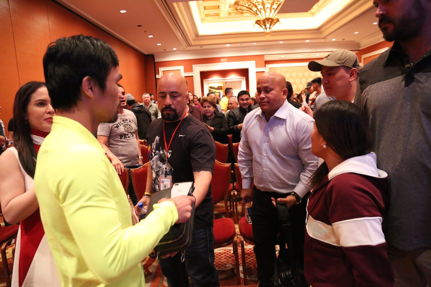 LOOK: Dela Rosa attends Manny Pacquiao’s prayer service