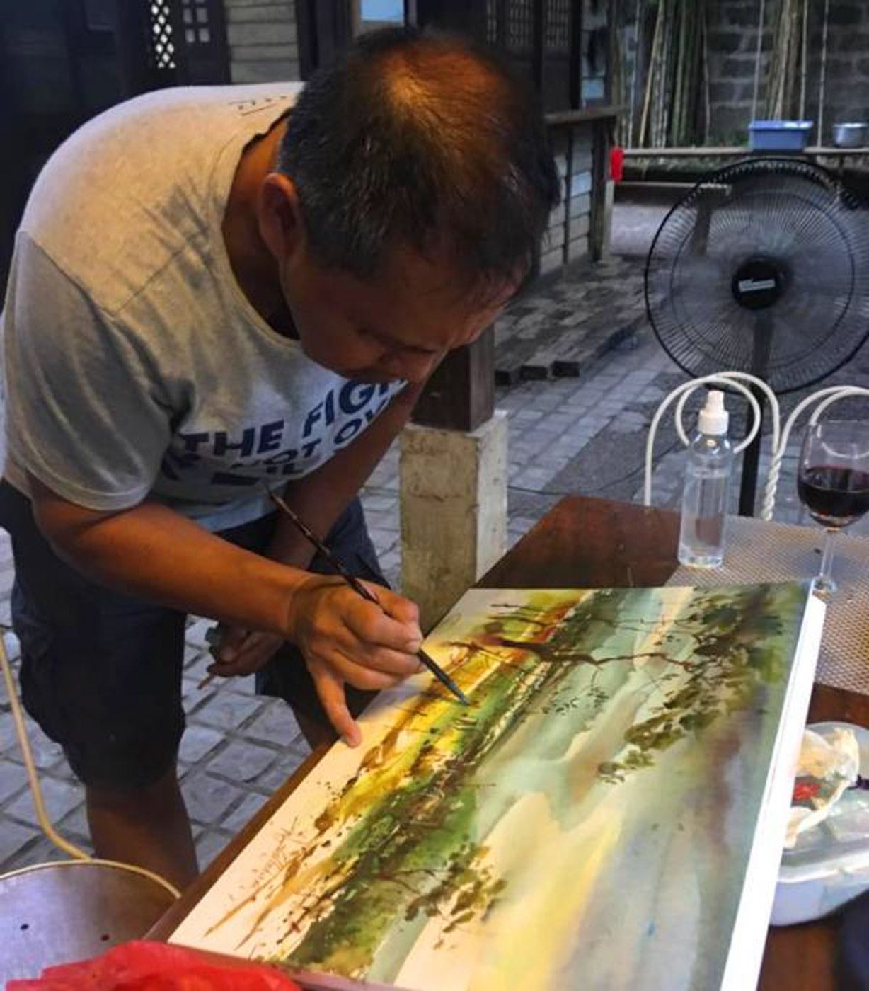 ARTIST AT WORK. Sometimes, you can chance upon artists painting at Sulyap. Photo courtesy of Sulyap 