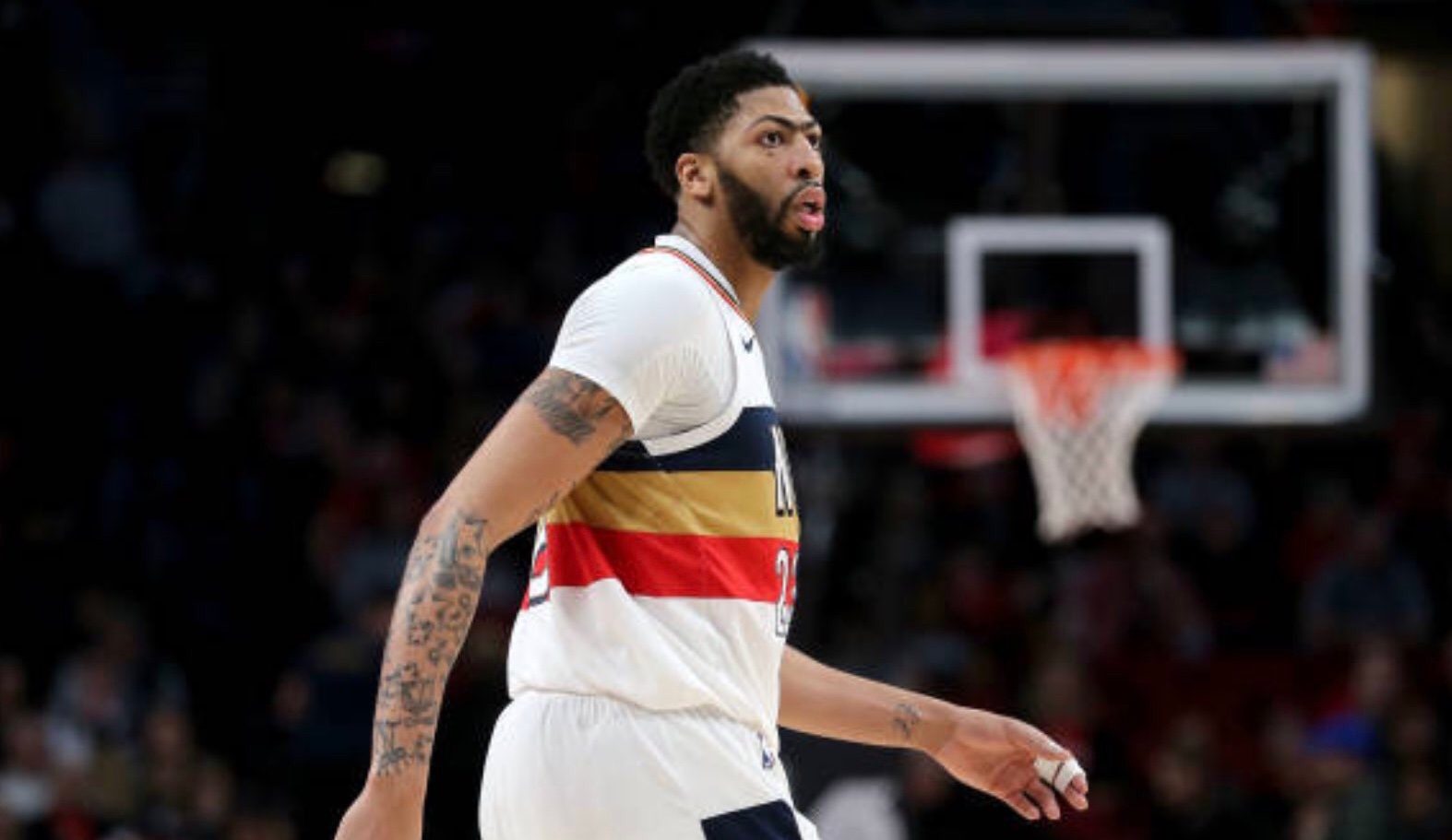 Anthony Davis will see reduced playing time with Pelicans