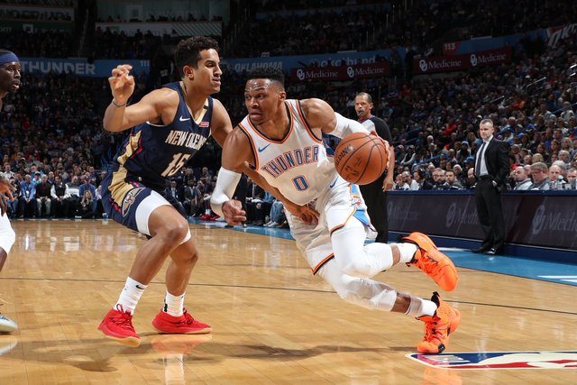 Westbrook’s triple-double lifts Thunder past Pelicans