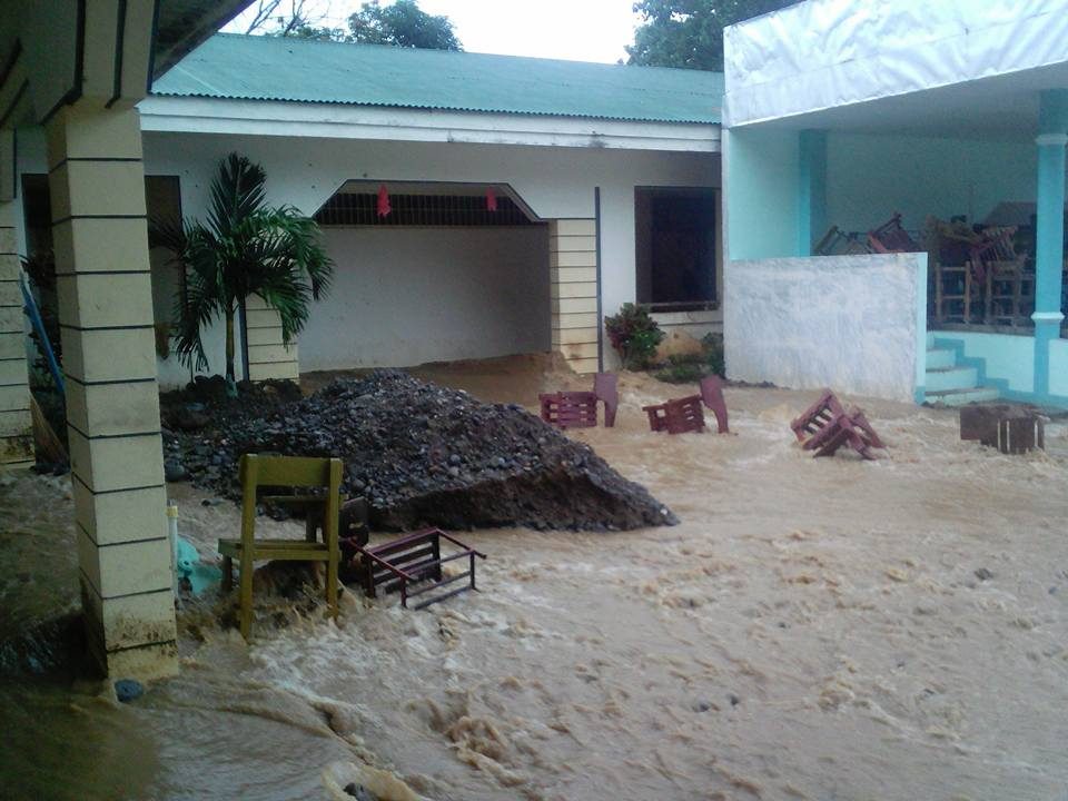 IN PHOTOS: Flood greets Biliran residents on first day of 2018