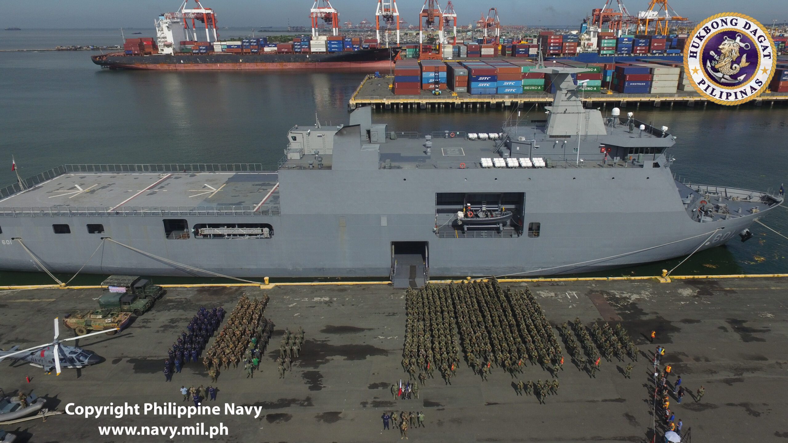 IN PHOTOS: Heroes’ welcome for PH Navy’s Marawi contingent