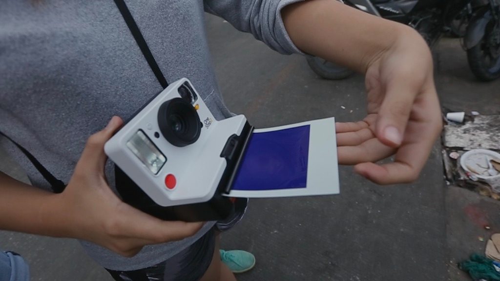 WATCH: Capturing the colors of Binondo with the Polaroid One Step 2
