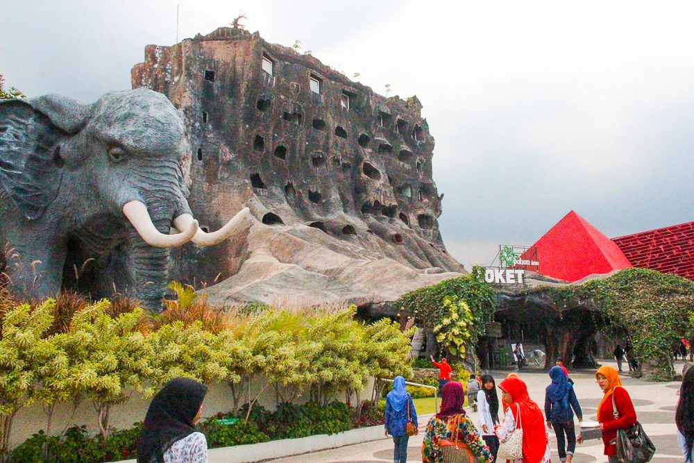 Quirky, wonderful sights in Indonesia
