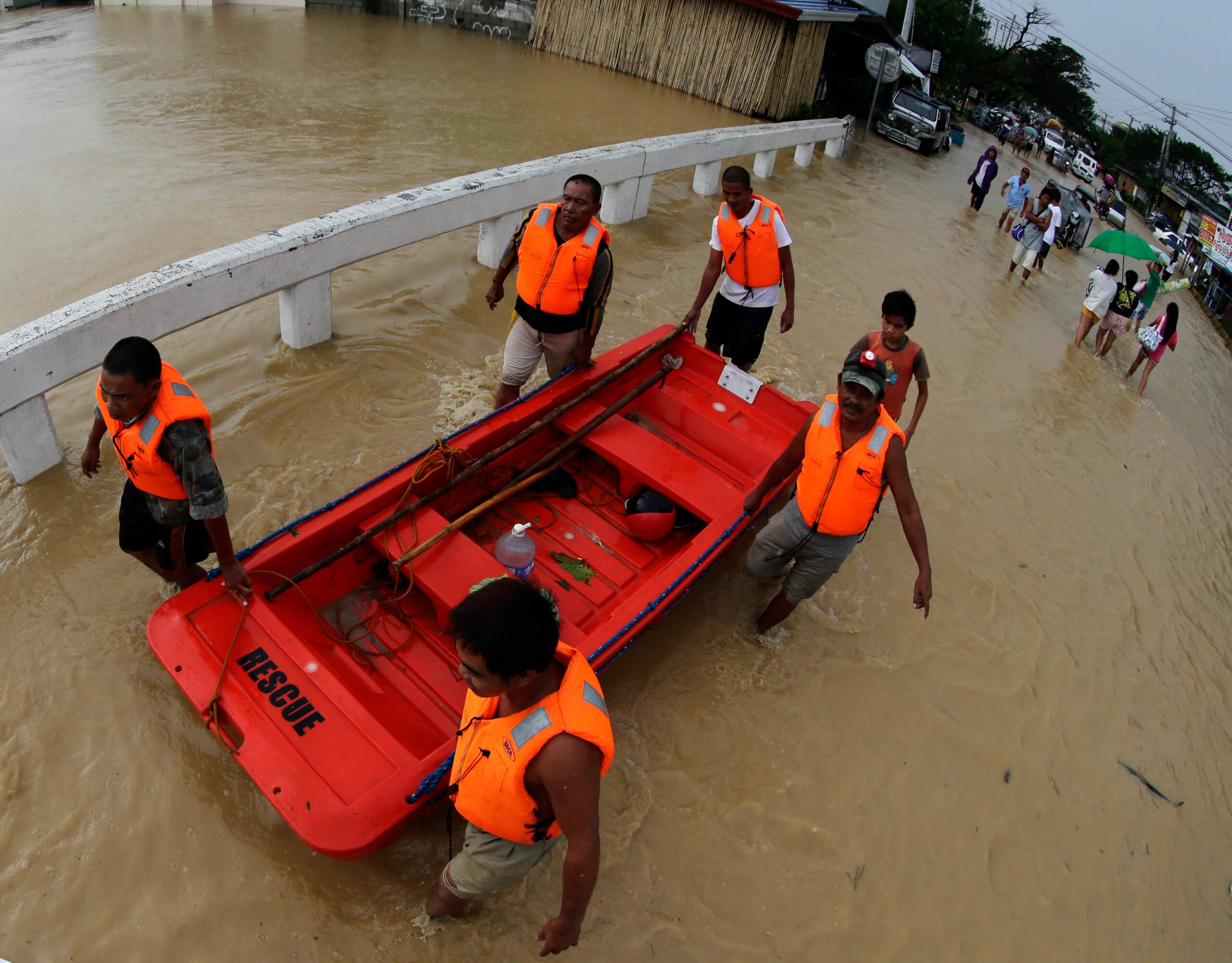 Needed: Large trucks for Typhoon Lando rescue teams