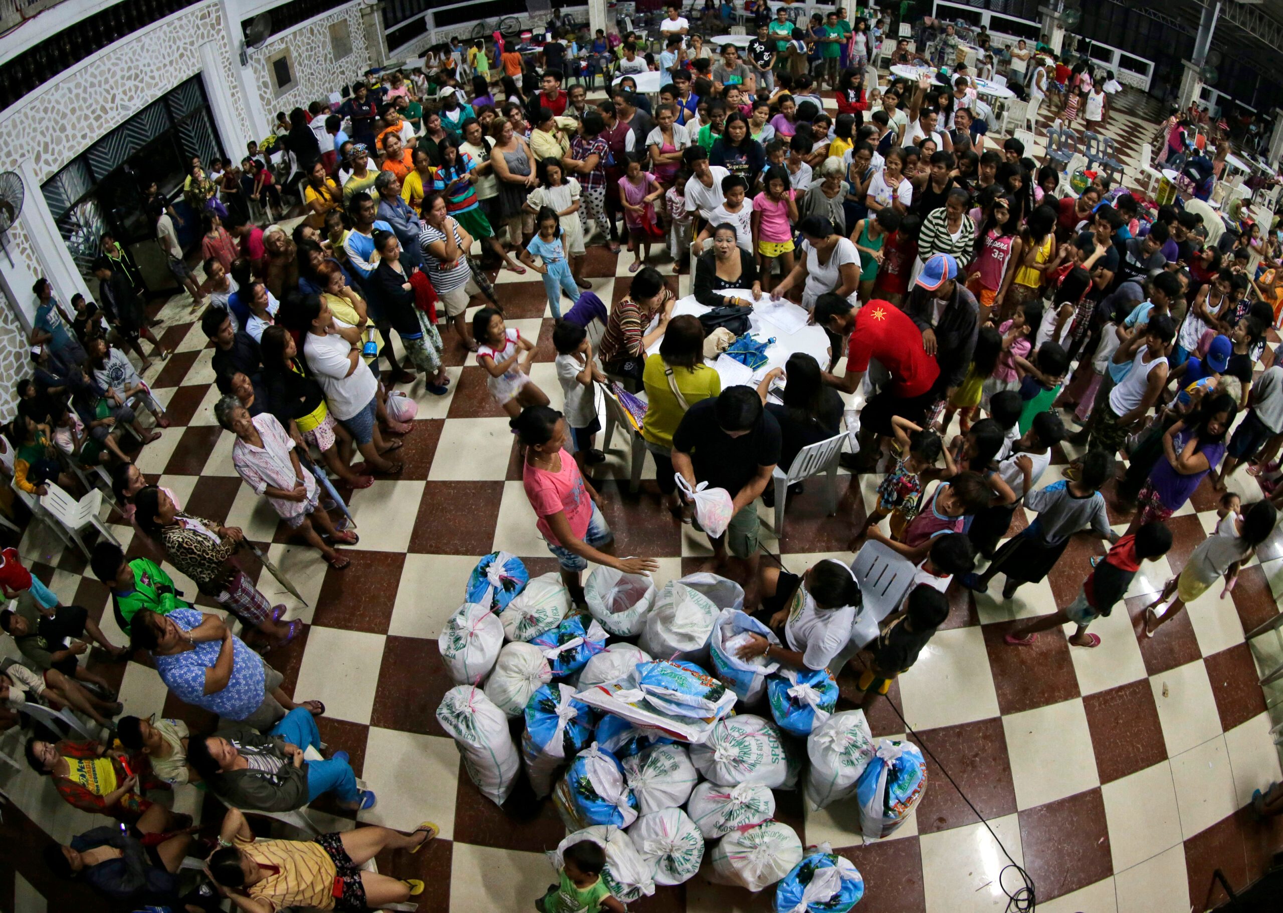 Rescuers help deliver baby boy in flooded Cabanatuan