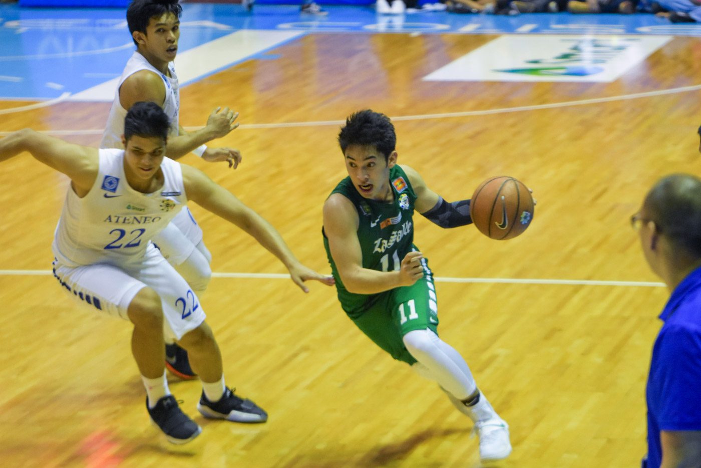 HUSTLE. Aljun Melecio shakes off  his post-dengue situation to break out for the Green Archers this UAAP finals. Photo by Alecs Ongcal/Rappler 