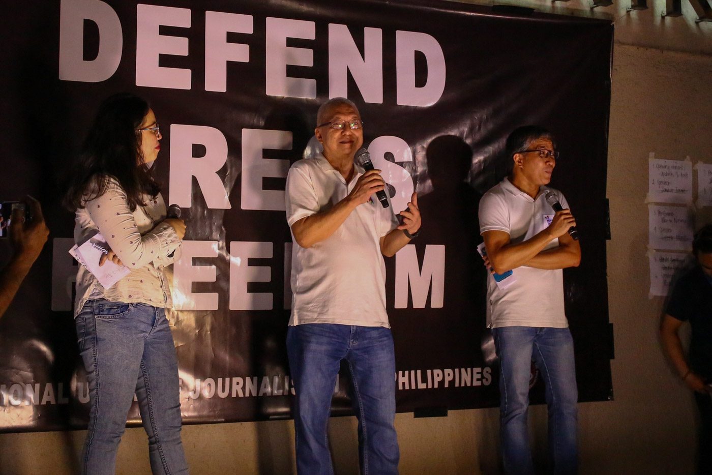 LOOK: Ricky Lee, Yeng Constantino join other artists in ABS-CBN’s Friday protest