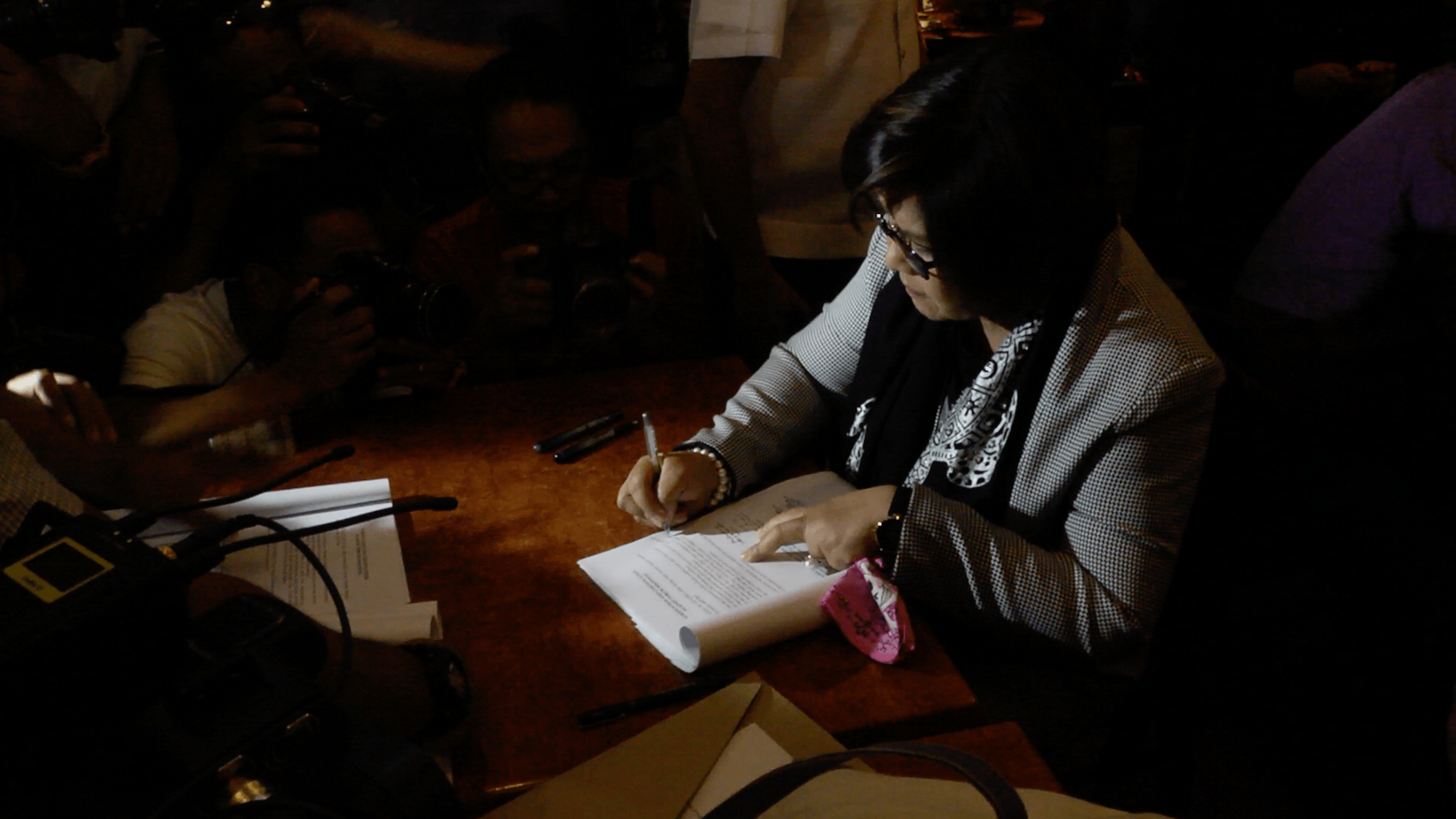 De Lima files petition vs Duterte at Supreme Court