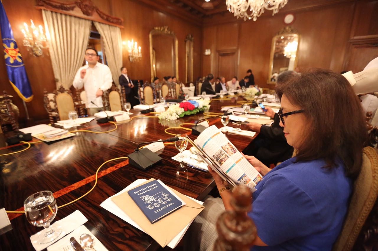 Robredo to resign from Duterte Cabinet