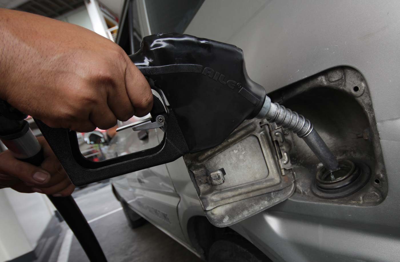 Gasoline prices down, diesel up on July 30