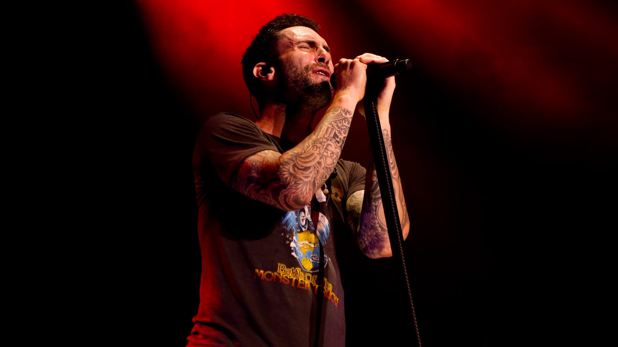 Maroon 5 cancels N Carolina show over anti-trans law
