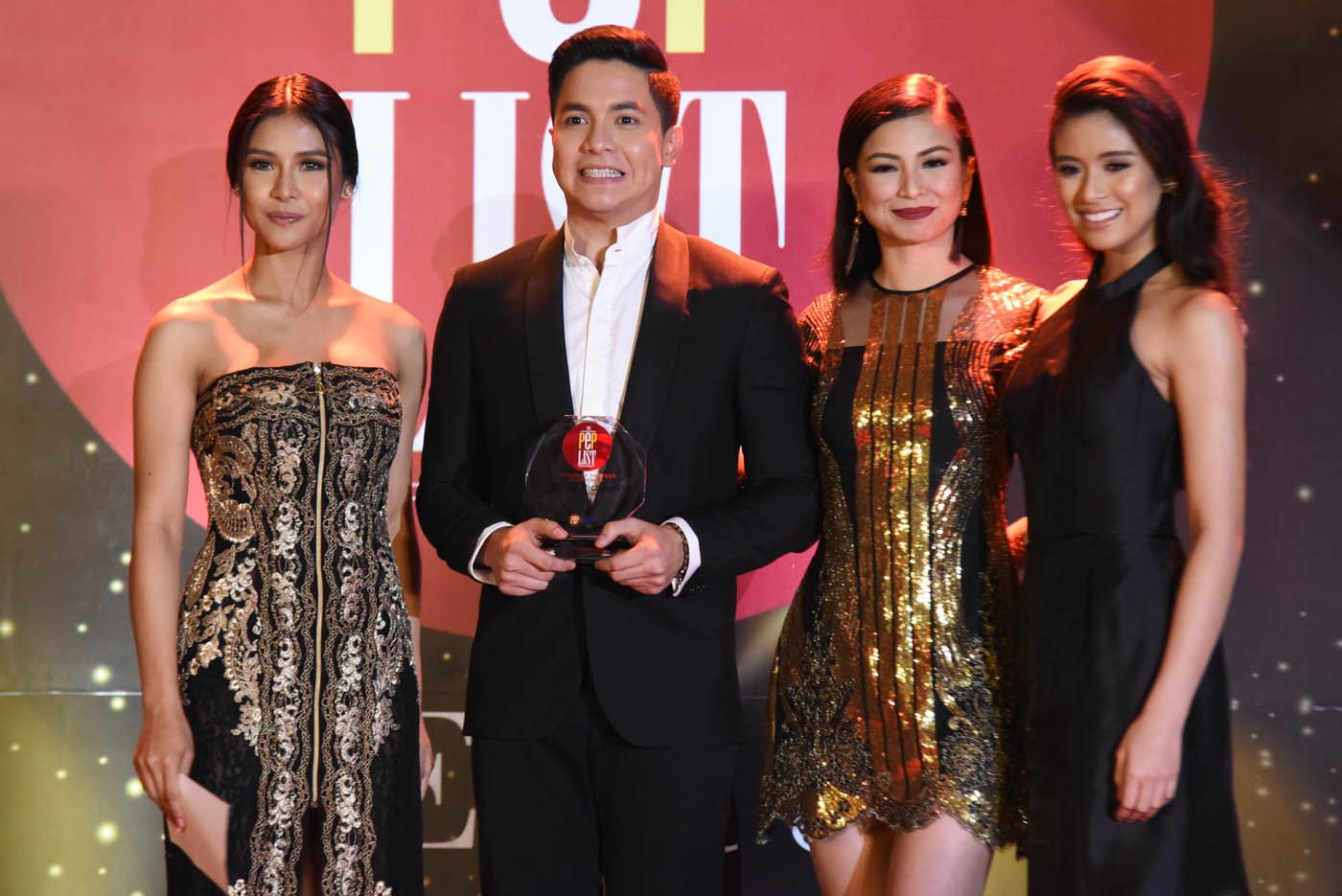 IN PHOTOS: Stars step out for PEP List Awards 2016