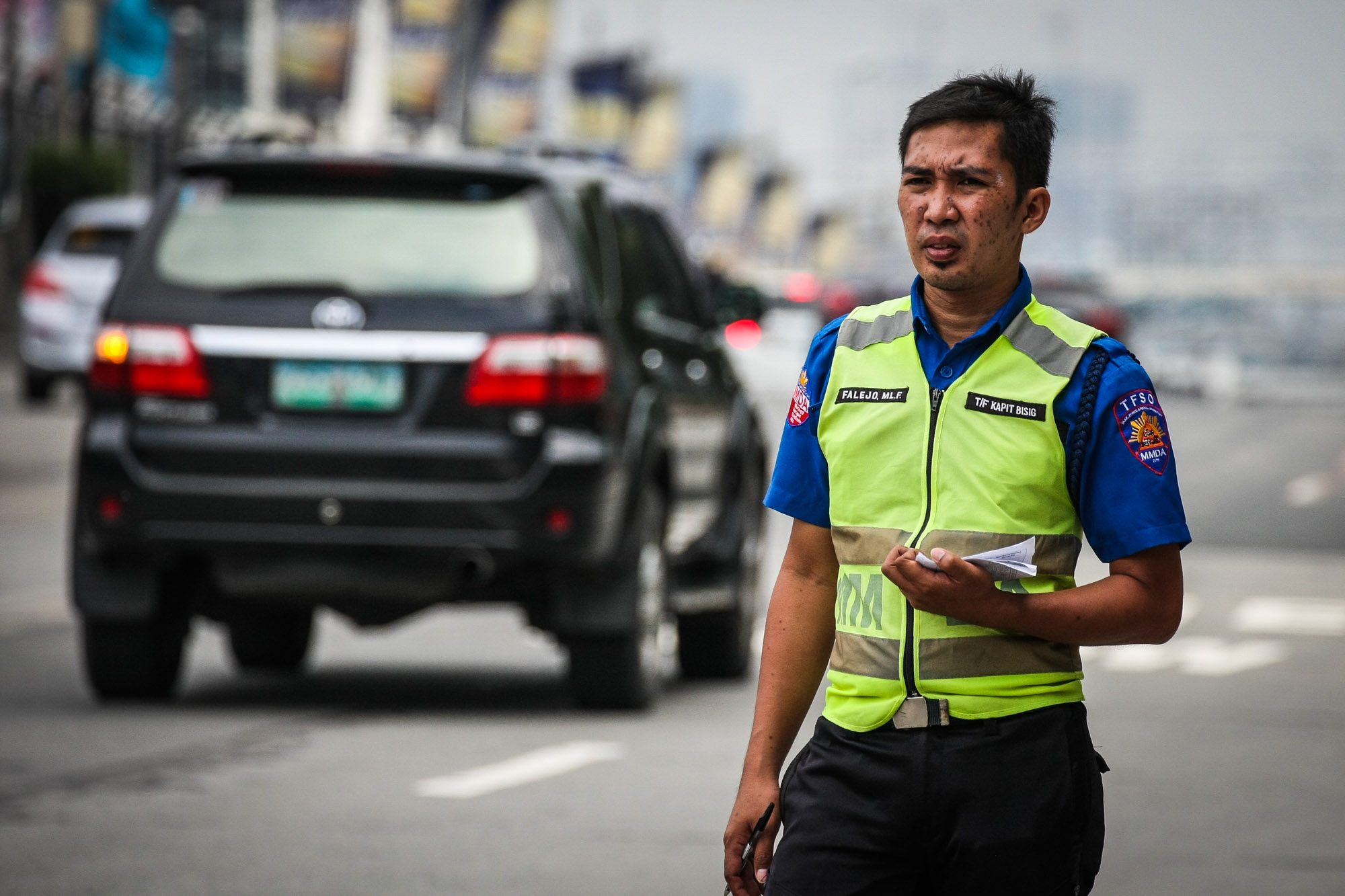 MMDA to ask Duterte hazard pay for traffic enforcers