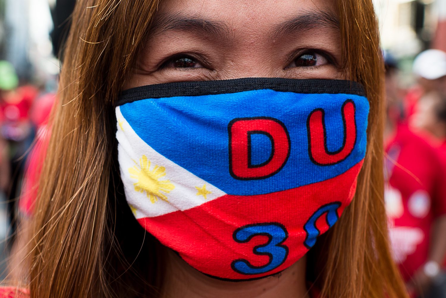 IN PHOTOS: Shirts Duterte supporters wore at the RevGov rally