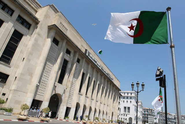 Algerian lawmakers to vote on constitutional reforms