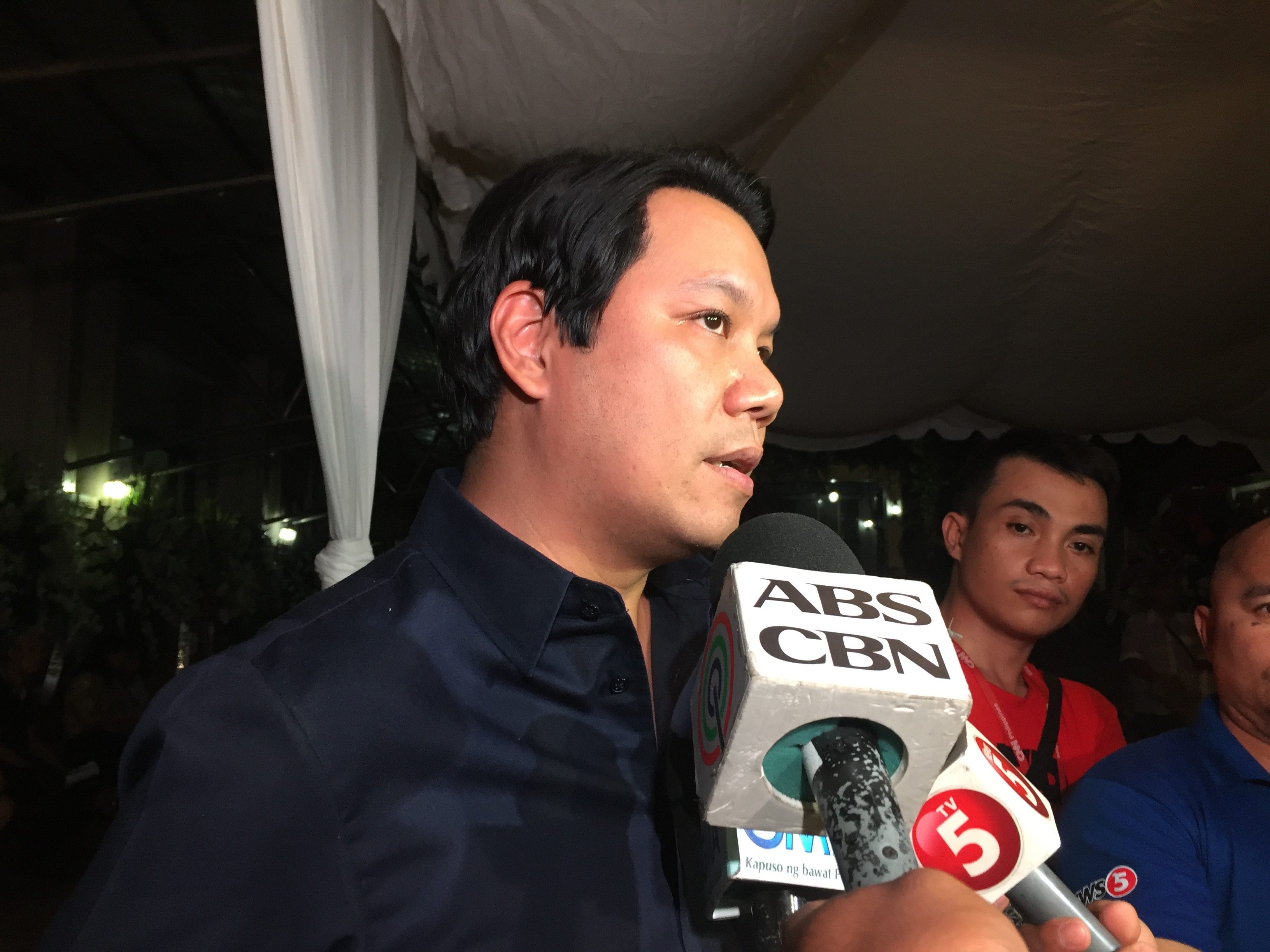 MACEDA'S YOUNGEST. Edward describes to the media his relationship with his late father. Photo by Mara Cepeda/Rappler 