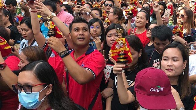 Filipinos in Singapore celebrate Sinulog, pray to avert Wuhan virus