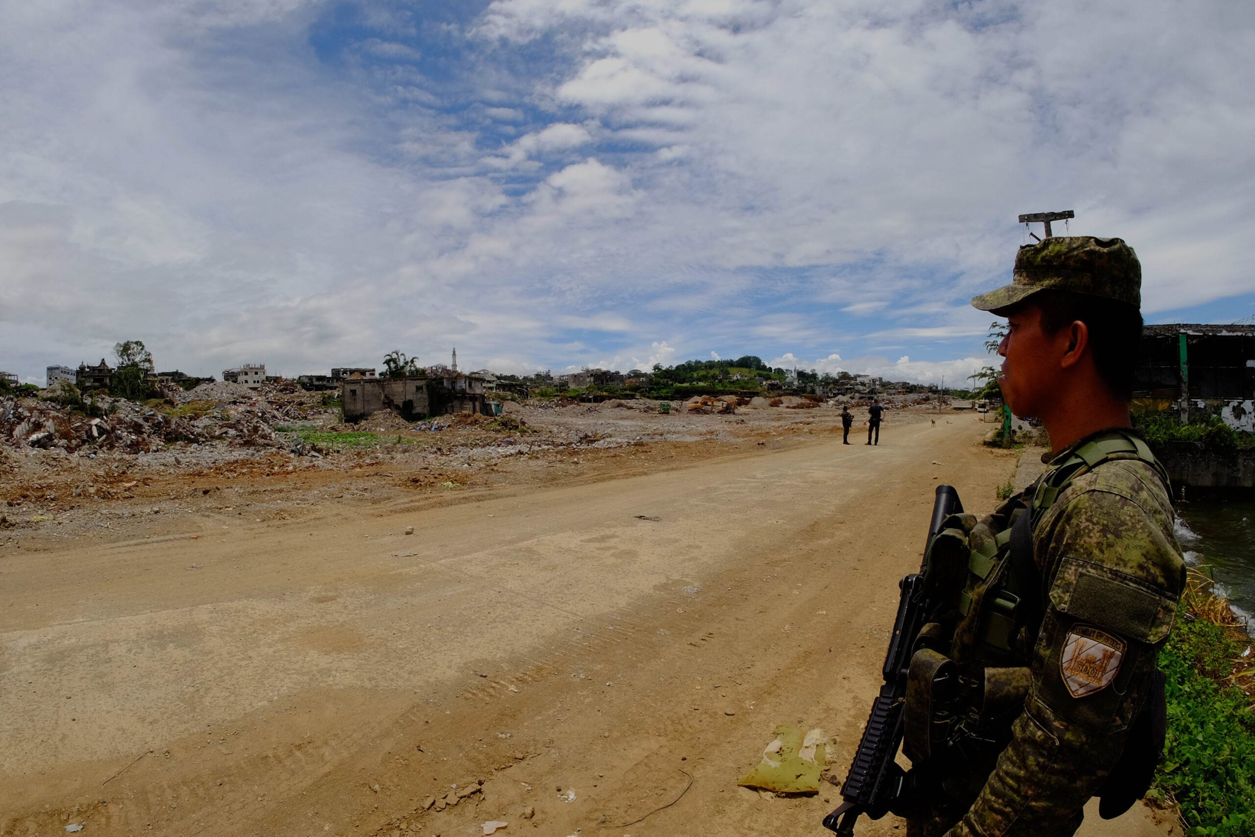 Lorenzana recommends lifting martial law in Mindanao