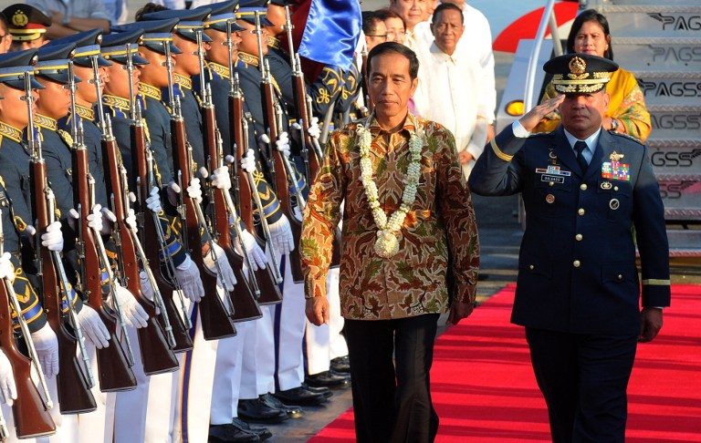 Indonesia’s Jokowi arrives in PH for state visit