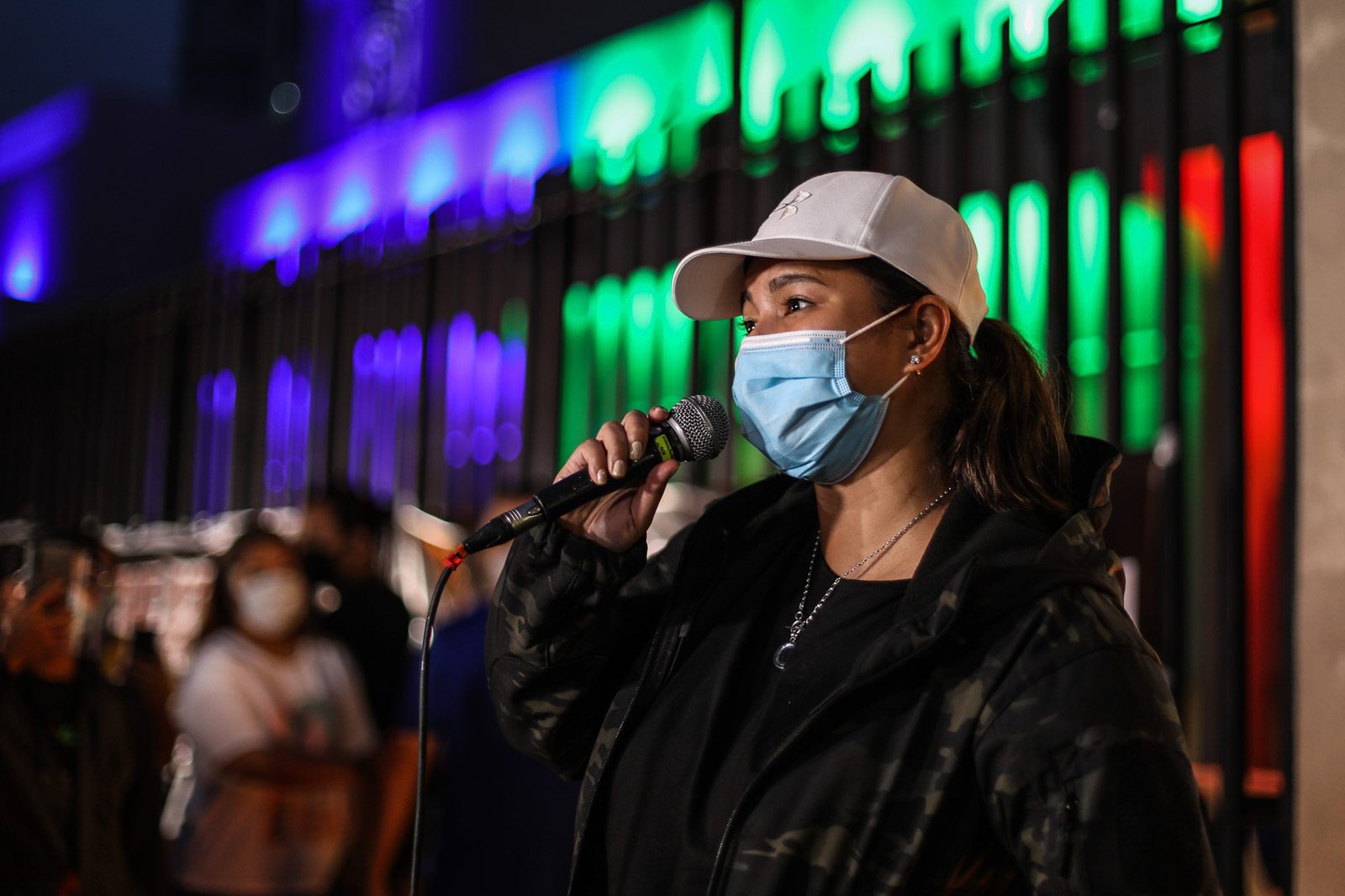 LOOKING FOR HEROES. Actress Angel Locsin speaks before a small crowd outside the ABS-CBN compound after the House denied the network a new franchise on July 10, 2020. Photo by Jire Carreon/Rappler 